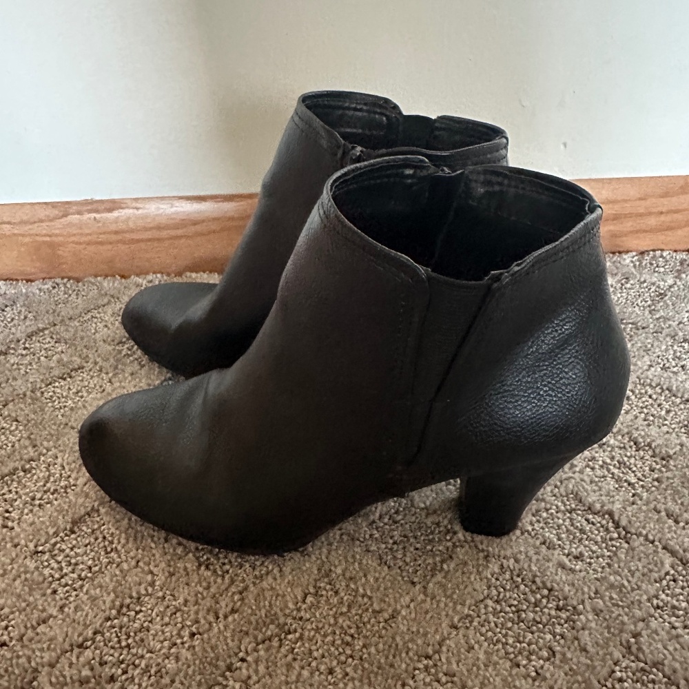 Black boots